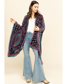 Ponchos Kimonos Sheplers