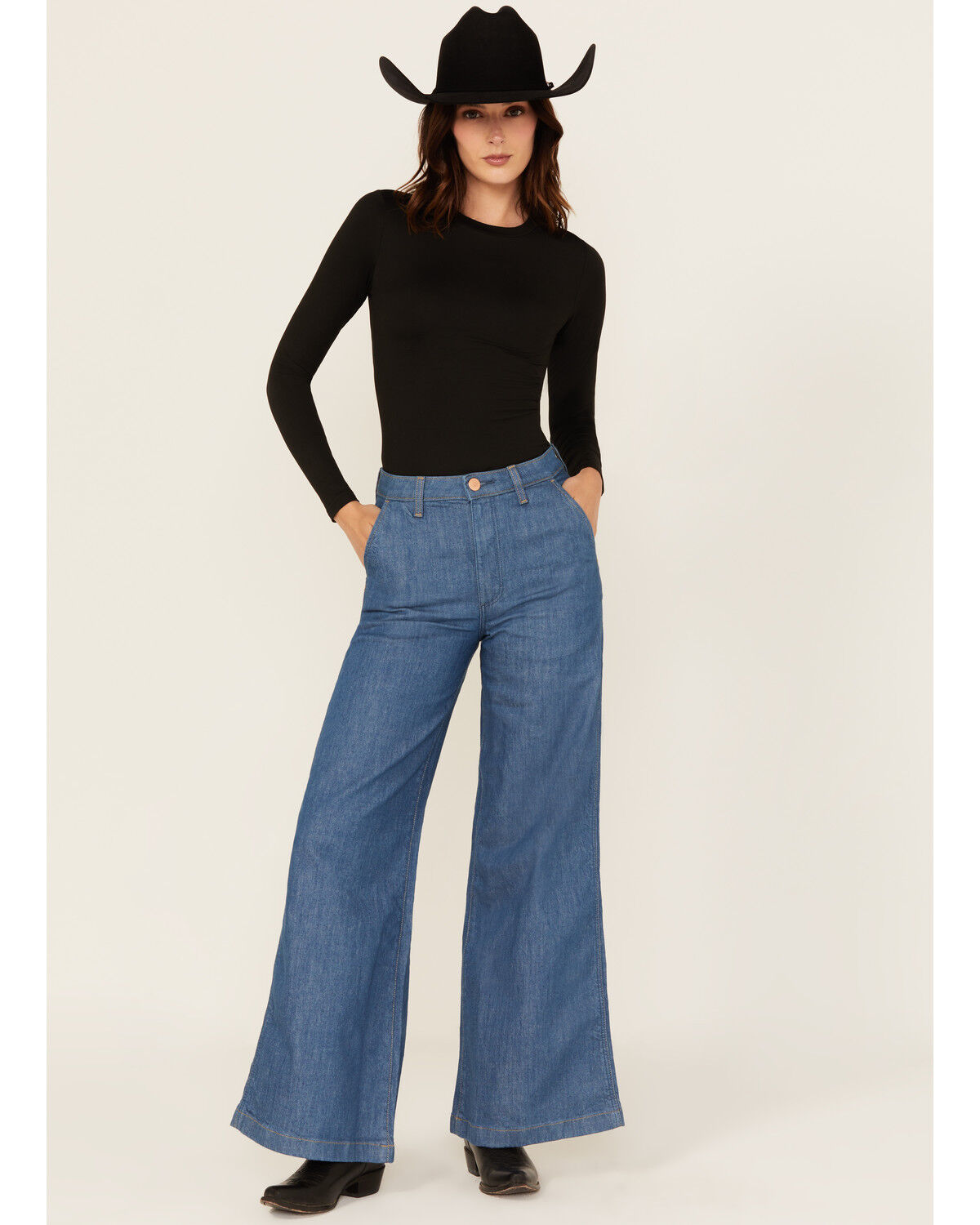 Image #1 - Wrangler Women's Medium Wash Original Rinse High Rise Trouser Stretch Denim Jeans, Medium Wash, hi-res