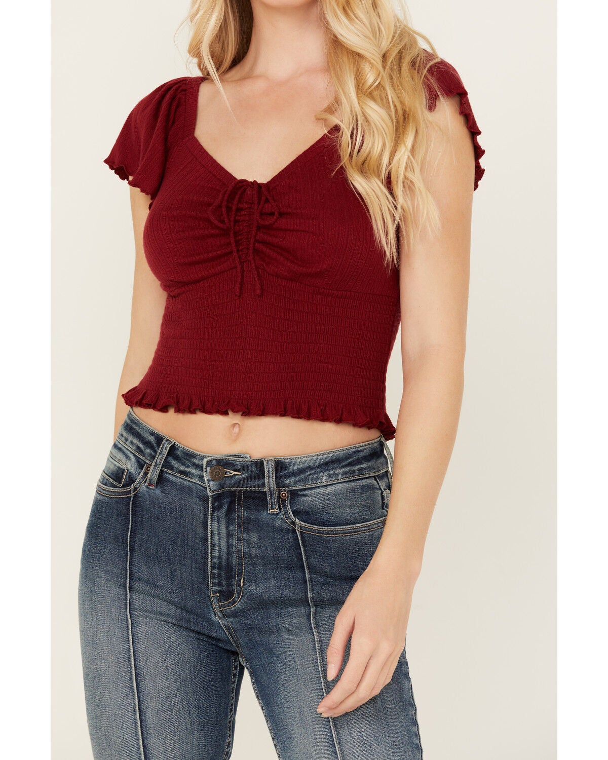 Idyllwind Women's Pointe Flutter Sleeve Smocked Top, Dark Red