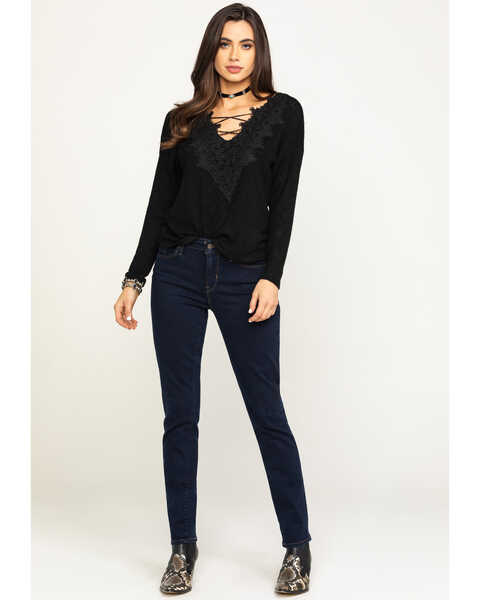 Levi's Women's Mid Rise Skinny Jeans | Sheplers
