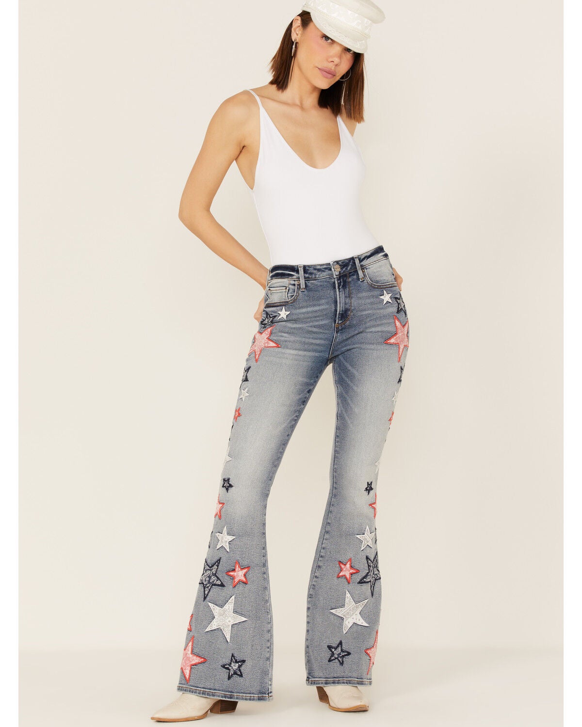 Women's Flare Leg Jeans - Sheplers