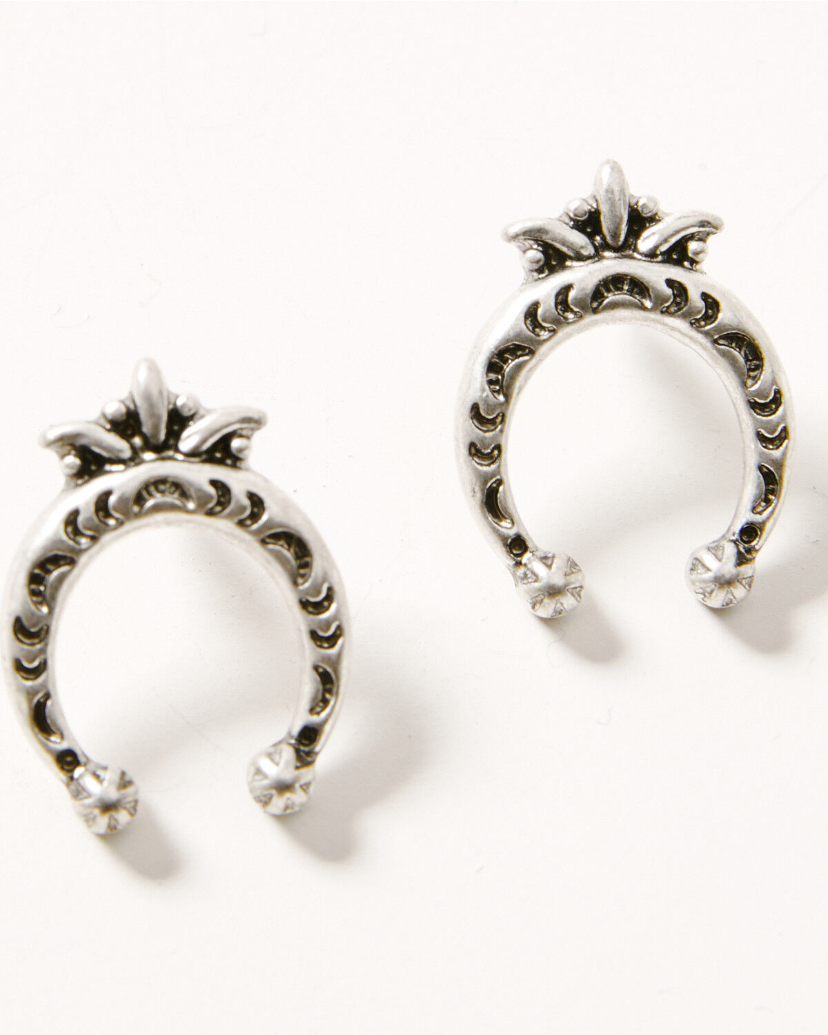 Image #3 - Shyanne Women's Sedona Sky Squash Blossom Jewelry Set - 2 Piece, Silver, hi-res