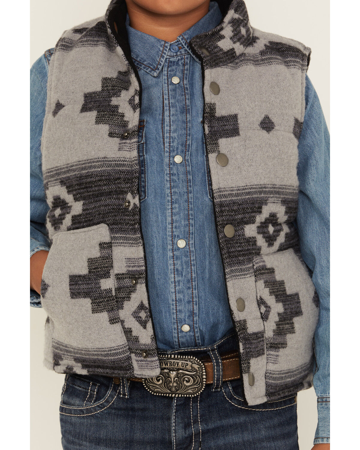Image #3 - Cody James Boys' Sunset Reversible Jacquard Puffer Vest, Grey, hi-res