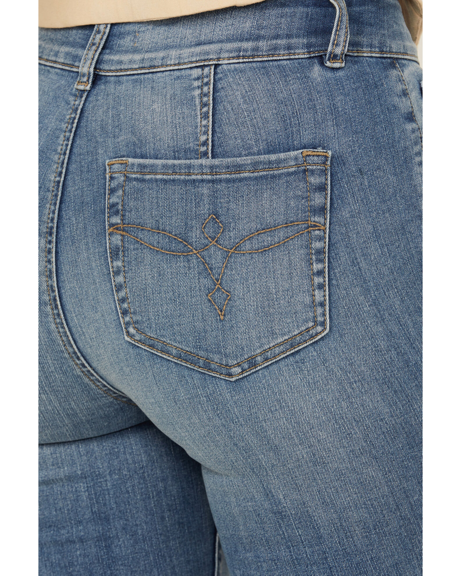Shyanne Women s Cimarron Light Wash High Rise Flare Stretch Denim Jeans Sheplers