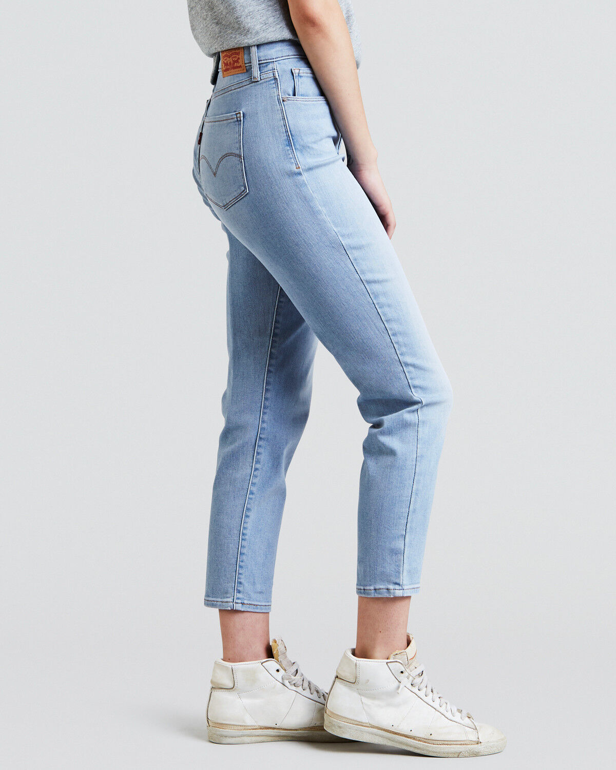 women's levi's classic crop jeans