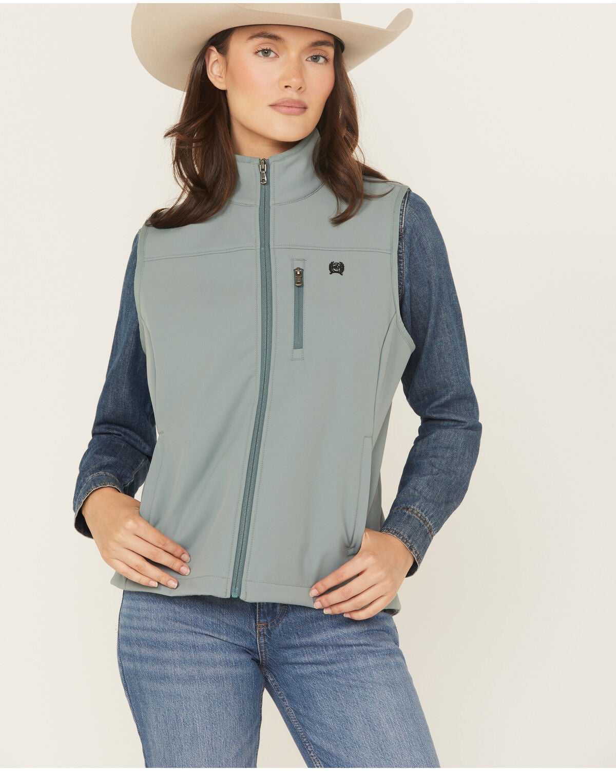 Cinch Women's Windproof Softshell Vest, Green, hi-res