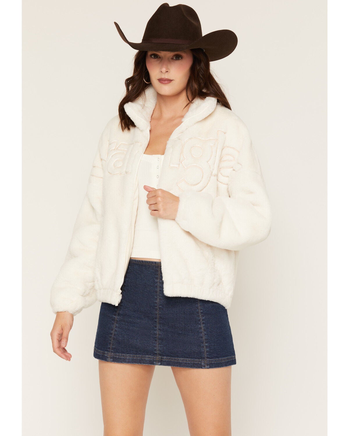 Image #2 - Wrangler Women's Open Range Faux Fur Jacket, White, hi-res