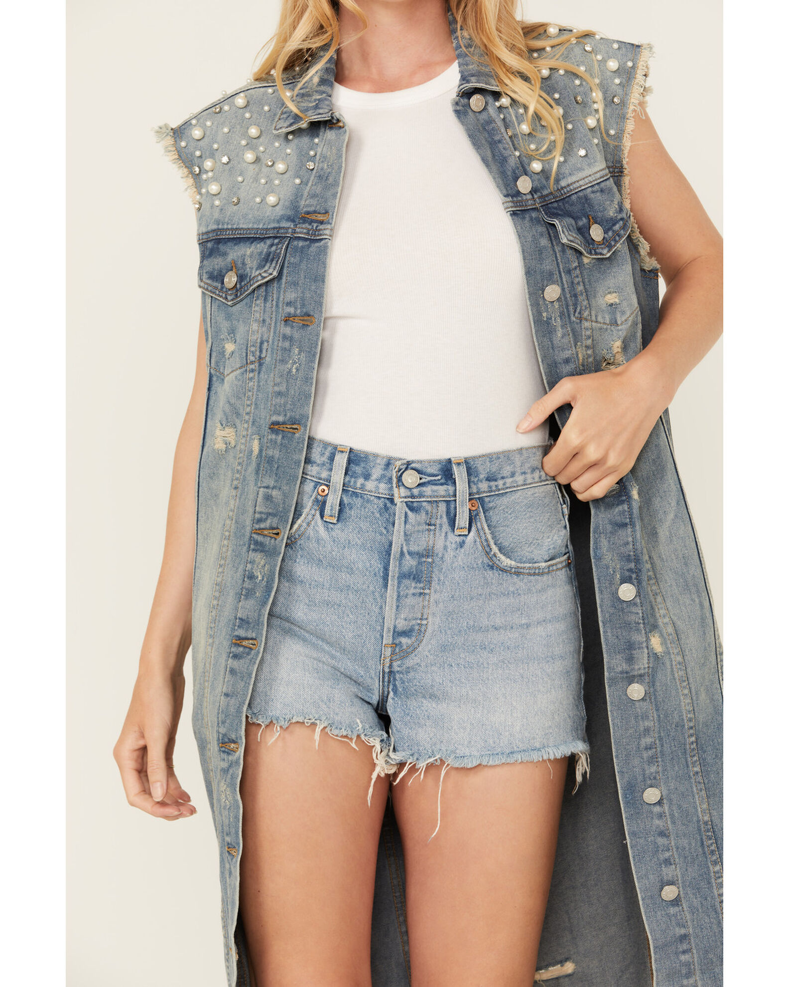 Veveret Women s Pearl Long Denim Vest Sheplers