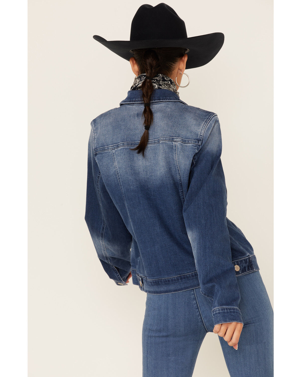 Image #4 - Shyanne Women's Henderson Medium Wash Button Down Denim Jacket, Medium Blue, hi-res