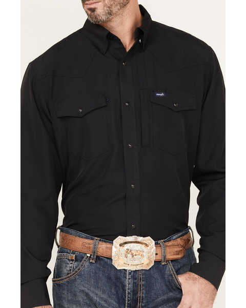 Image #3 - Wrangler Men's Performance Solid Long Sleeve Snap Western Shirt, Black, hi-res