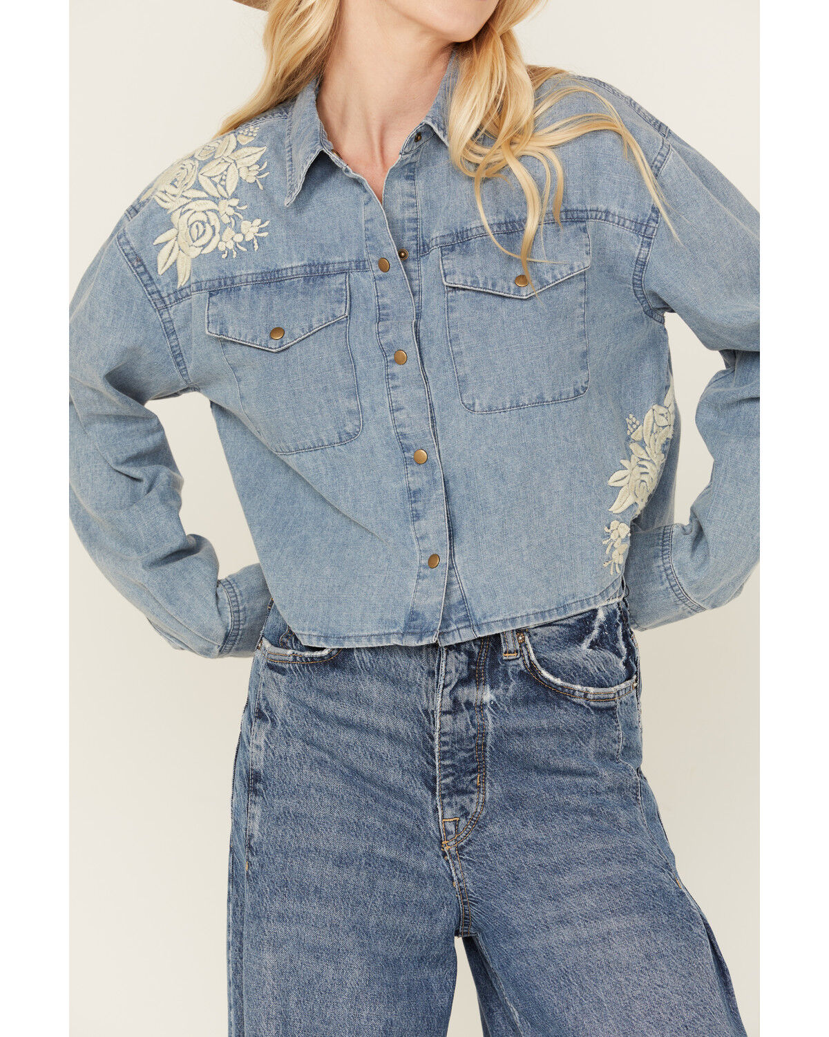Image #2 - Cleo + Wolf Women's Medium Wash Cropped Denim Shirt, Medium Wash, hi-res