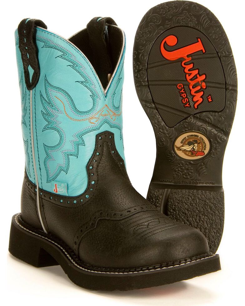 round tip cowgirl boots