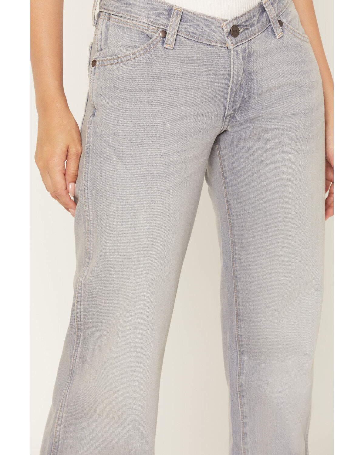 Image #2 - Wrangler Women's Haute Haze Low Rise Cowboy Straight Denim Jeans, Grey, hi-res