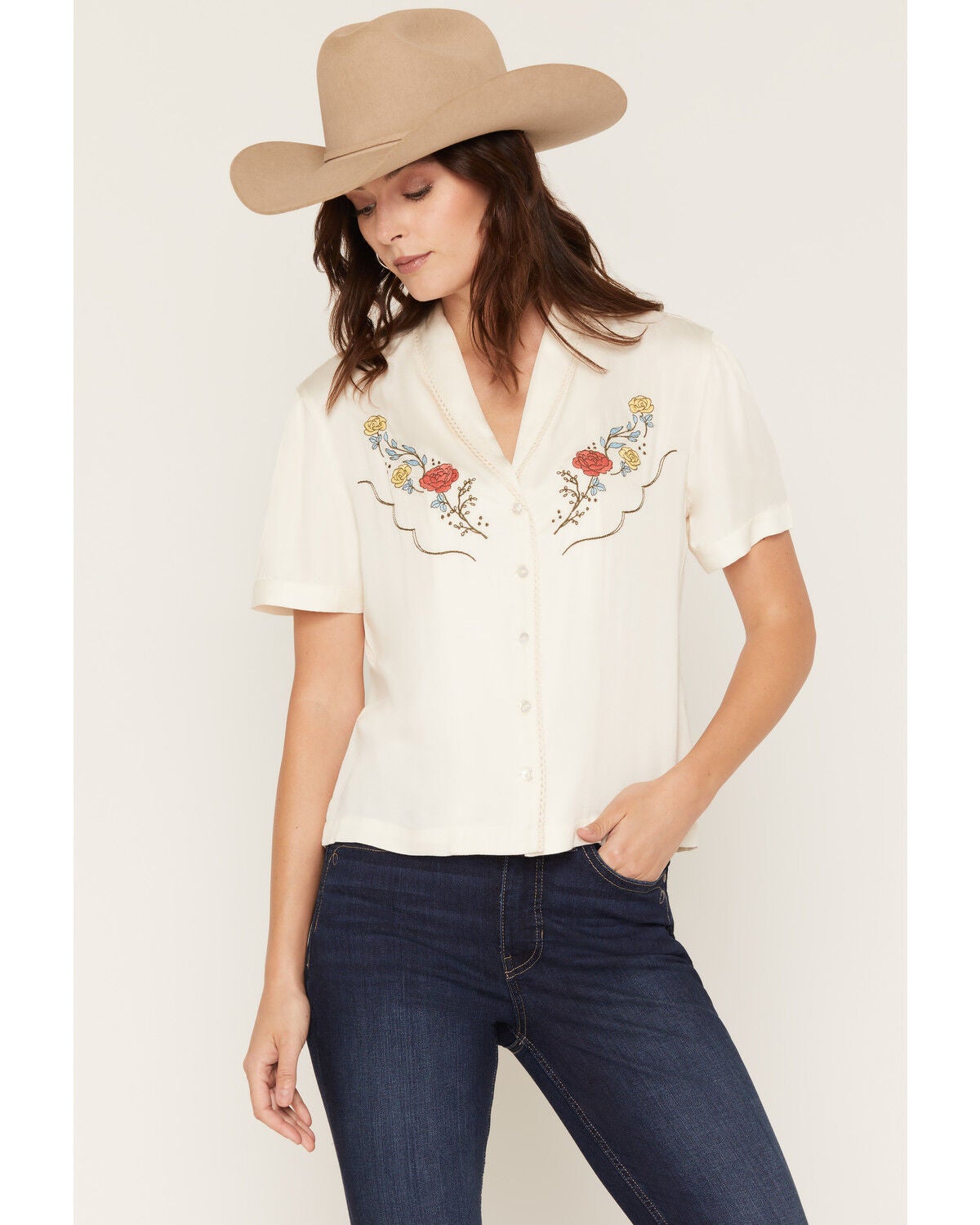 Image #1 - Sendero Provisions Women's Prairie Rose Embroidered Short Sleeve Button-Down Blouse, White, hi-res