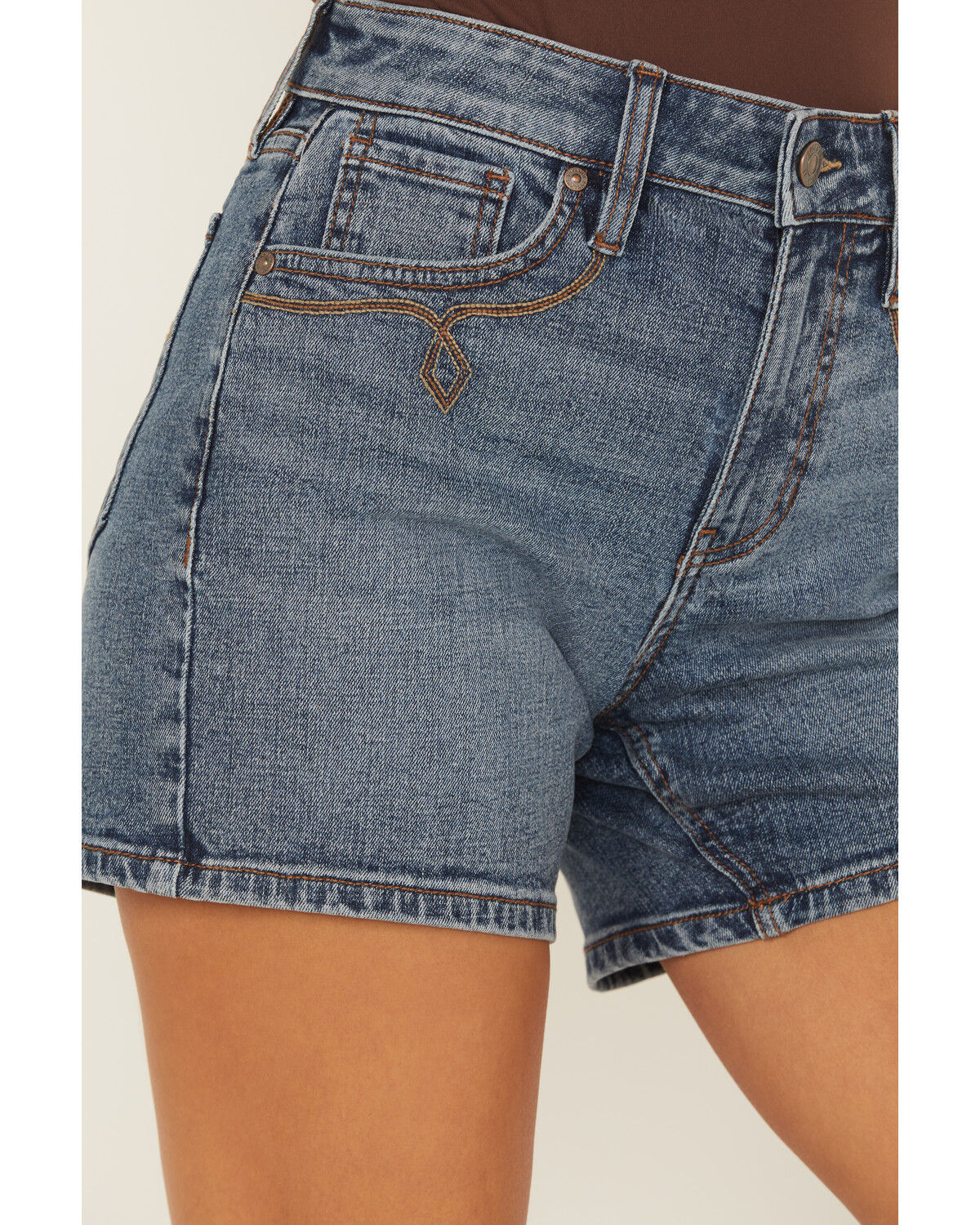 Image #2 - Shyanne Women's Faye Medium Wash High Rise Comfort Stretch Denim Shorts, Medium Wash, hi-res