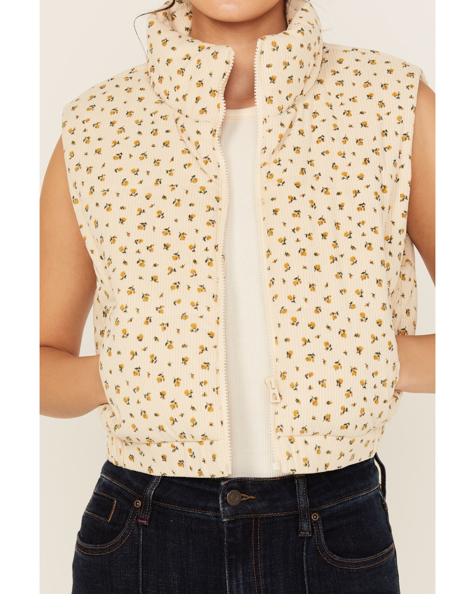 Womens floral puffer vest discount