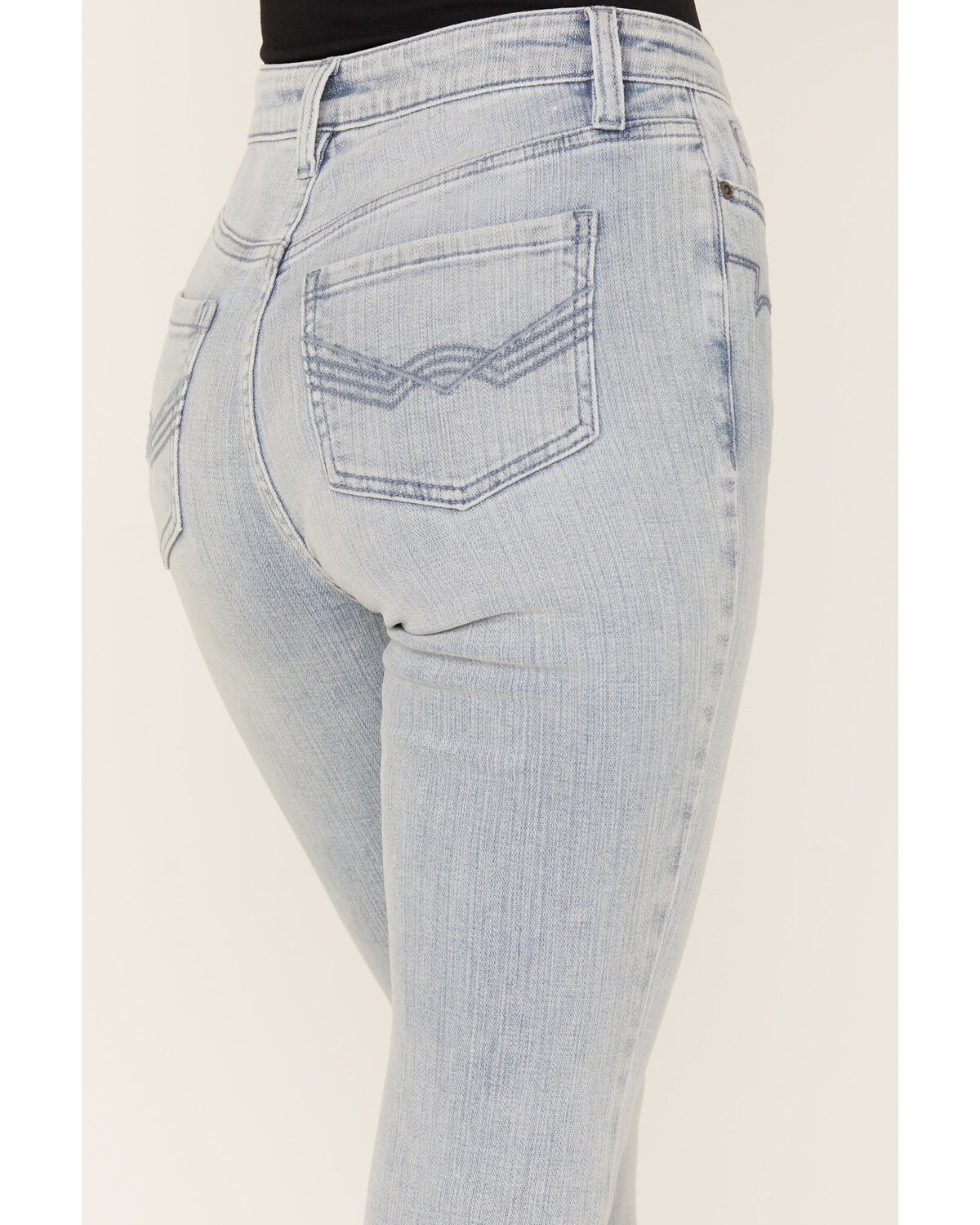 Image #4 - Idyllwind Women's Darbi High Risin Western Stitched Flare Jeans, Light Wash, hi-res