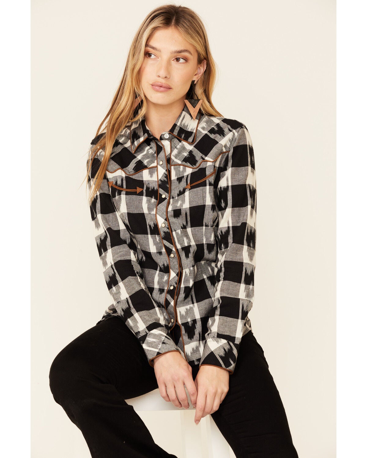 women's plaid snap button shirt