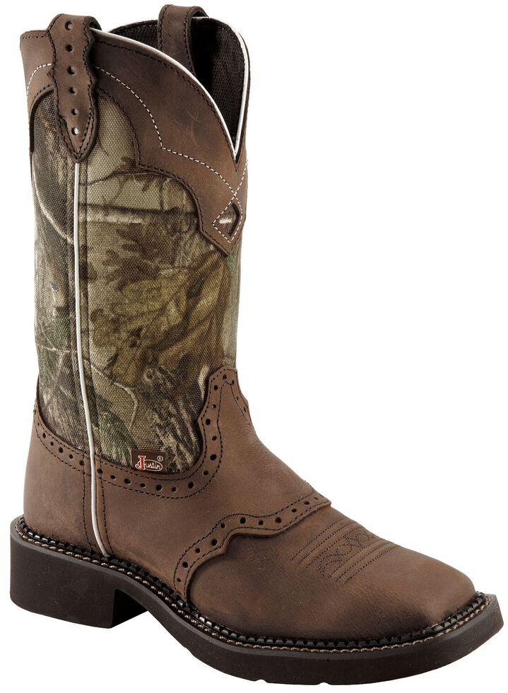camo womens cowboy boots