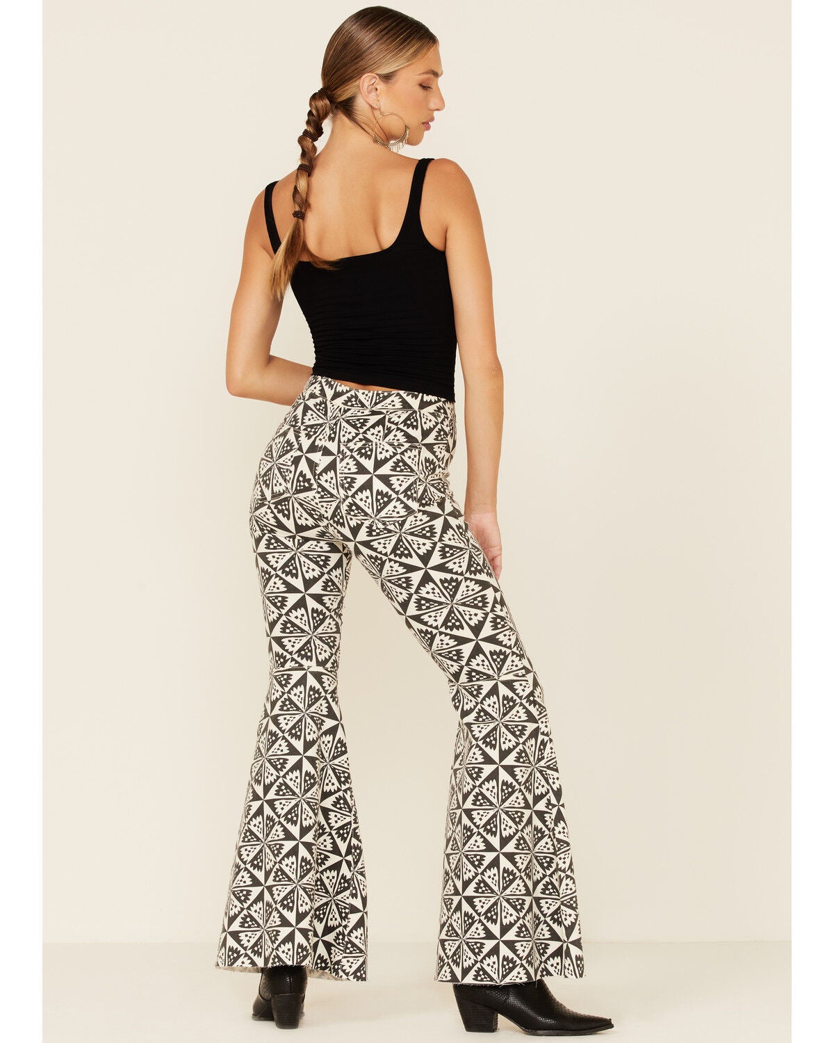 Float On High Rise Flare Jeans | Sheplers