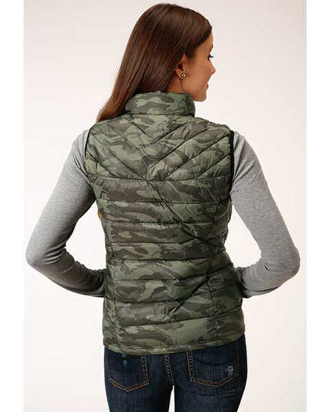 Image #2 - Roper Women's Camo Quilted Puffer Vest, Camouflage, hi-res