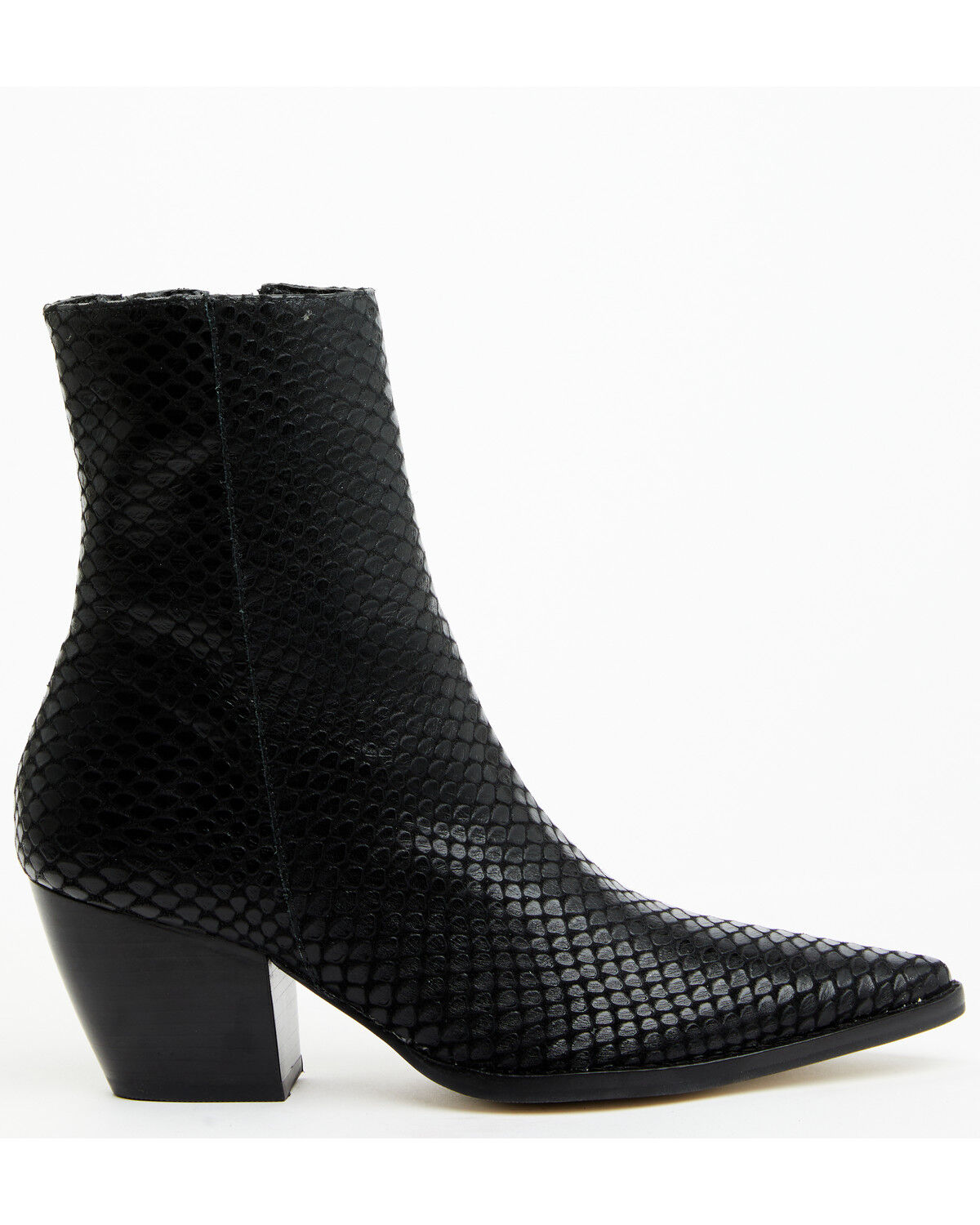 Image #4 - Matisse Women's Boot Barn Exclusive Caty Fashion Booties - Round Toe, Black, hi-res
