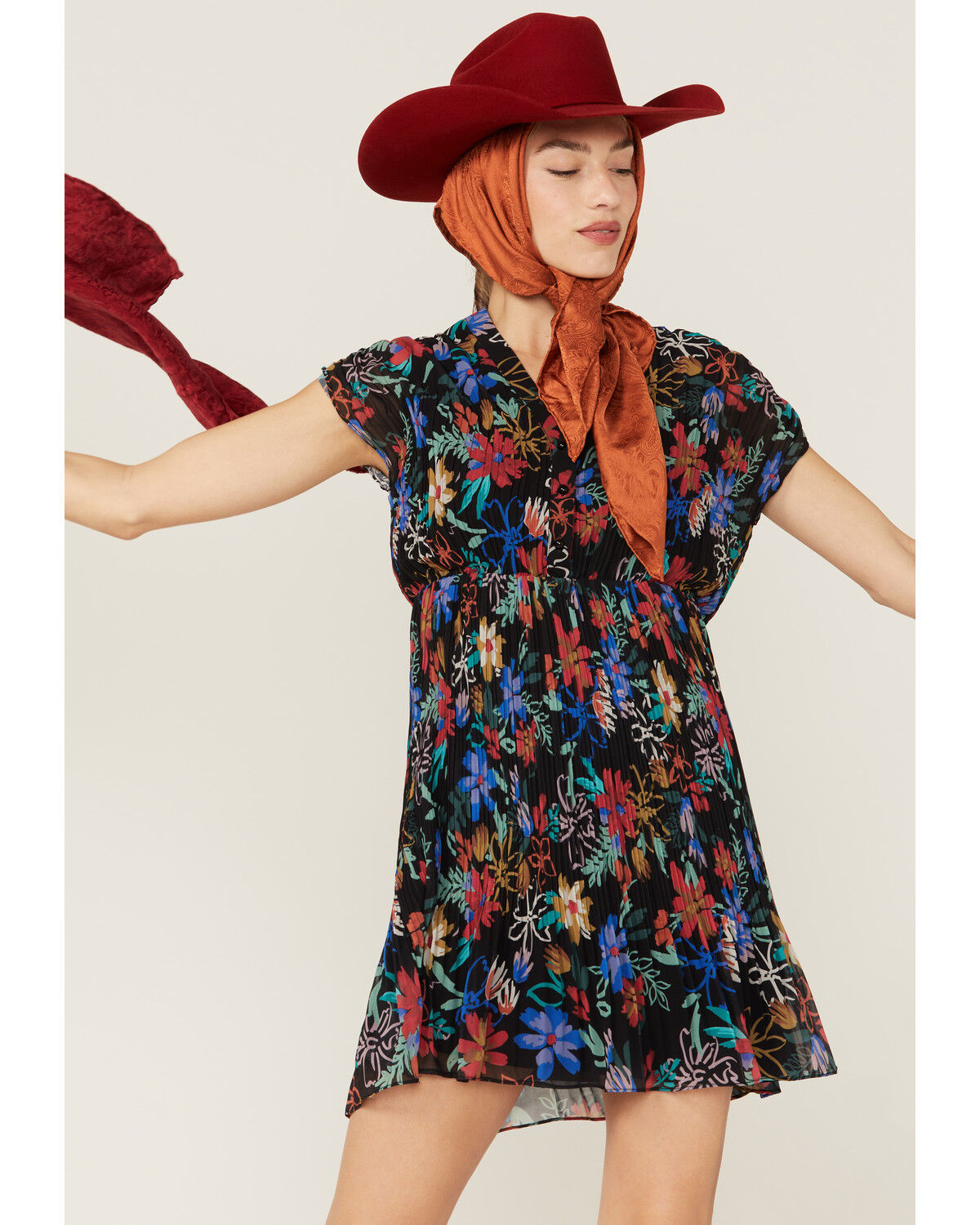 Image #4 - Molly Bracken Women's Floral Print Pleated Short Sleeve Dress, , hi-res