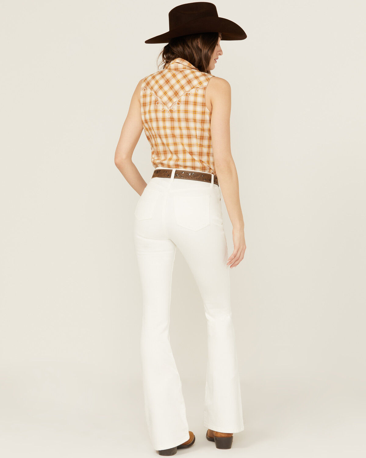 Image #4 - Wrangler Retro Women's Plaid Print Sleeveless Snap Western Shirt, Tan, hi-res