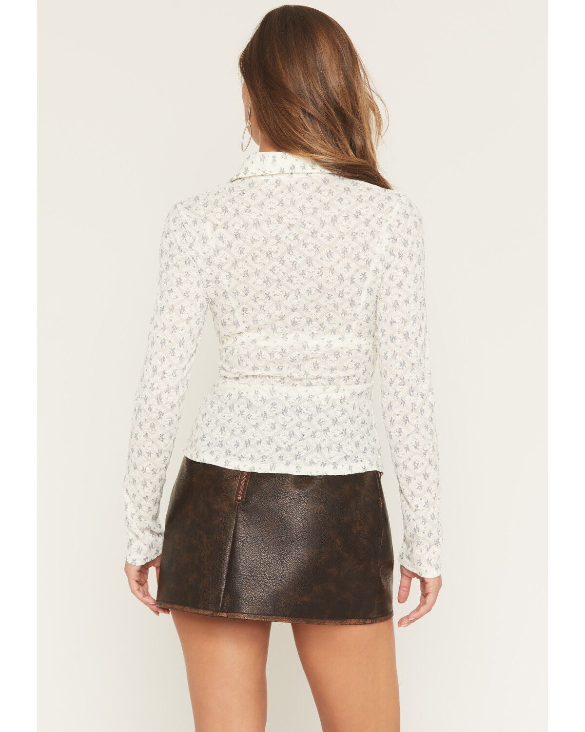 Image #4 - Bailey Rose Women's Ditsy Floral Long Sleeve Button-Down Western Shirt, White, hi-res