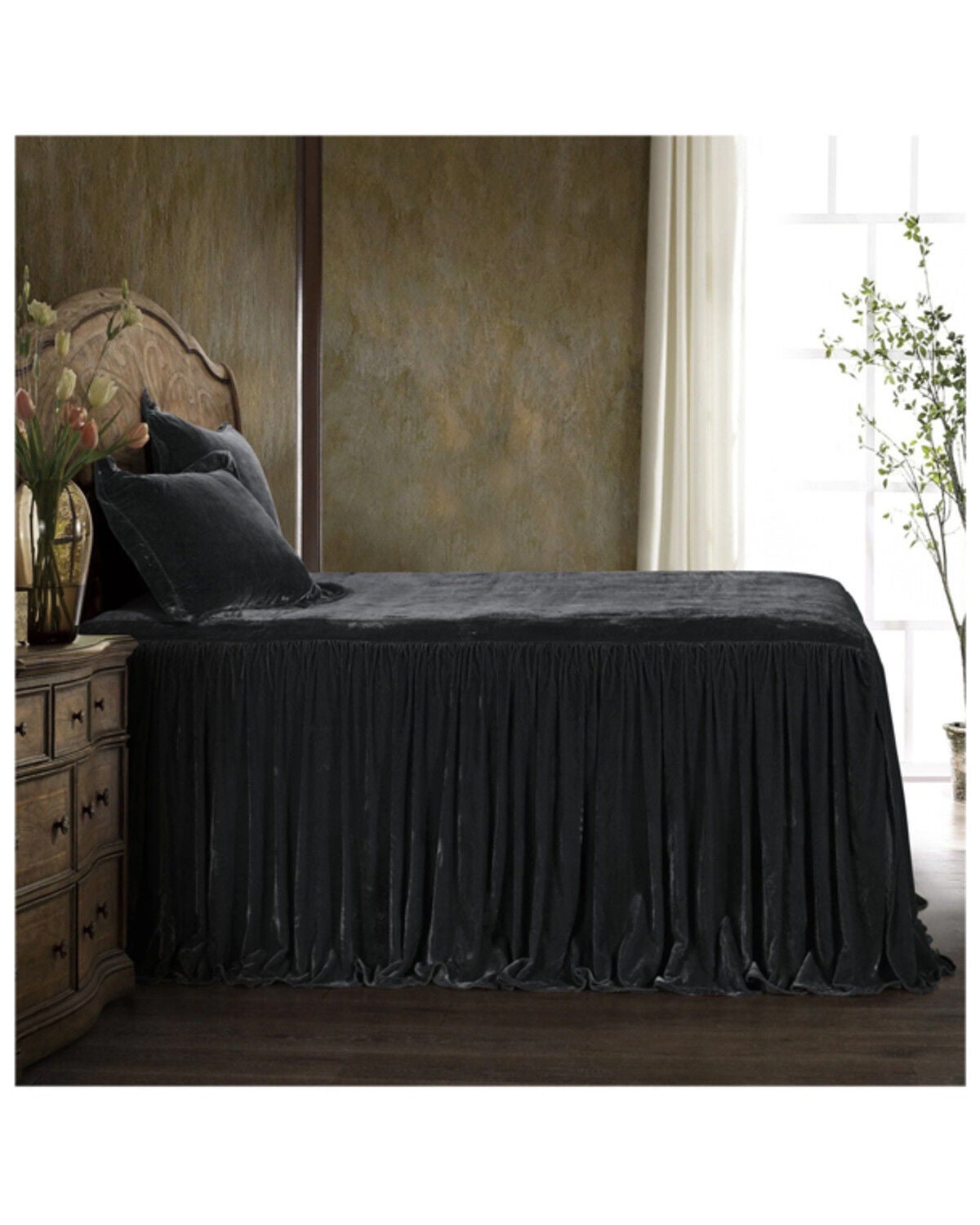 HiEnd Accents Black Stella Faux Silk & Velvet King 3-Piece Bedspread Set, Black, hi-res