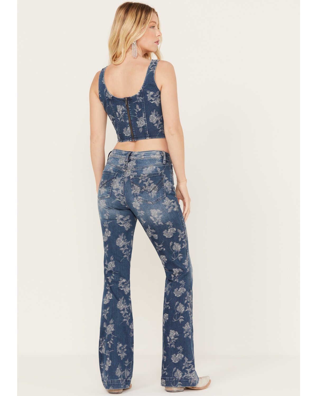 Image #3 - Idyllwind Women's High Risin Floral Drive Flare Jeans, Dark Medium Wash, hi-res