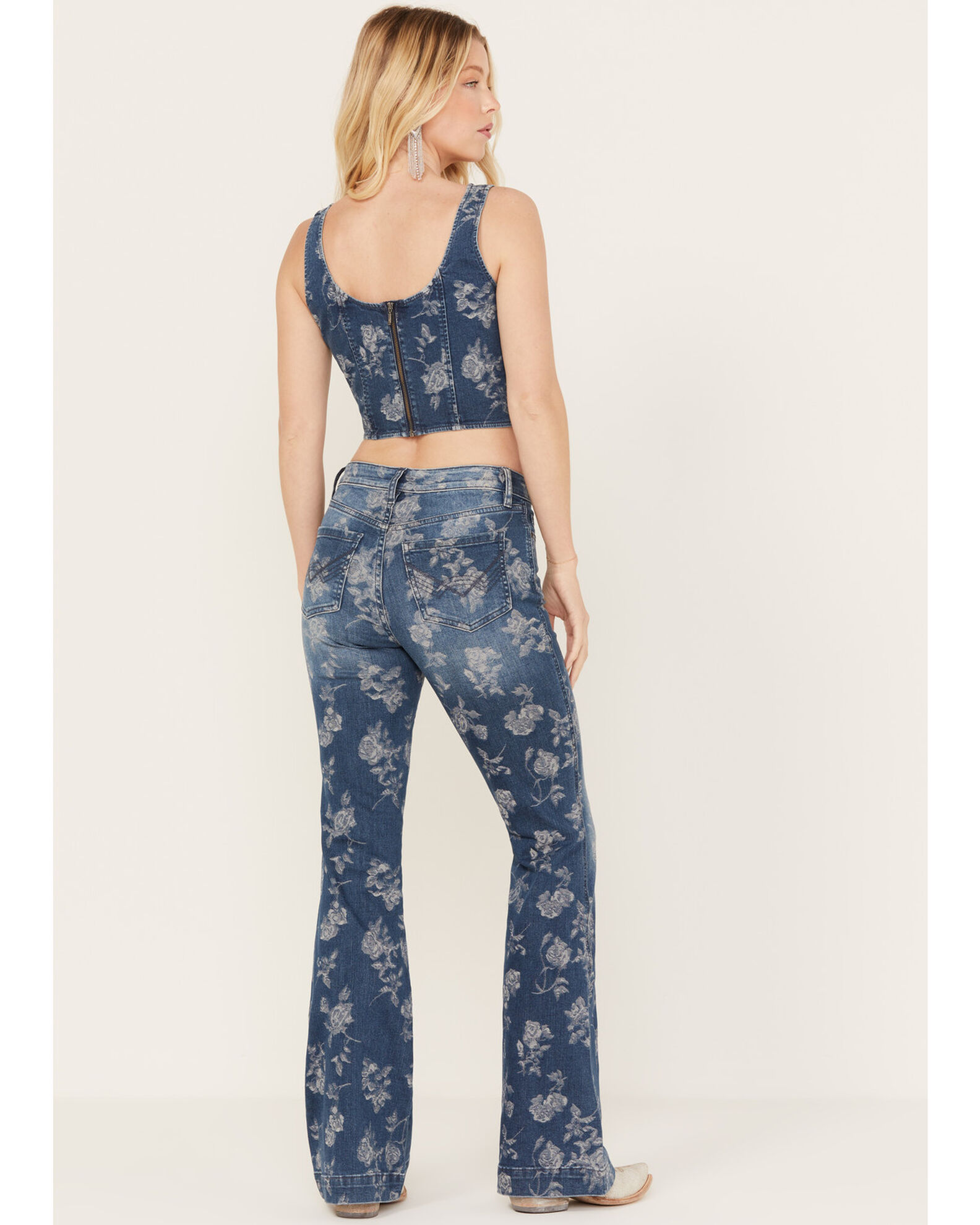 Image #3 - Idyllwind Women's High Risin Floral Drive Flare Jeans, Dark Medium Wash, hi-res