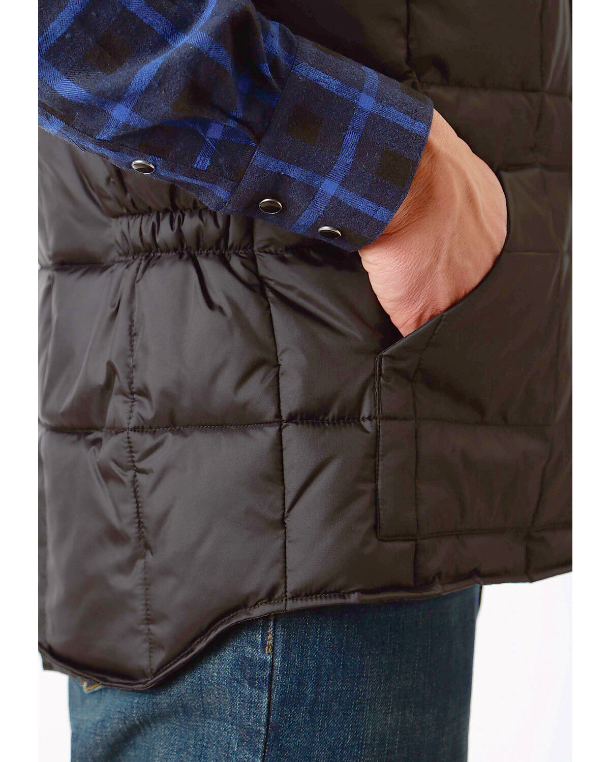 Image #2 - Roper Men's Rangegear Insulated Vest, Black, hi-res