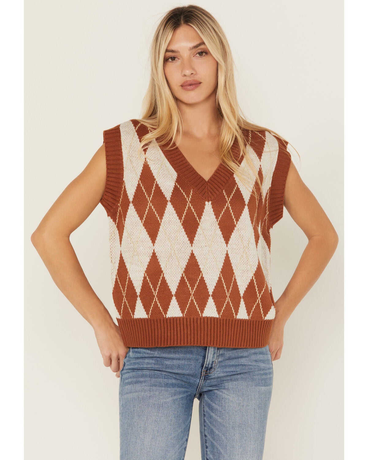 Sadie & Sage Women's Argyle Print Sweater Vest, Rust Copper, hi-res