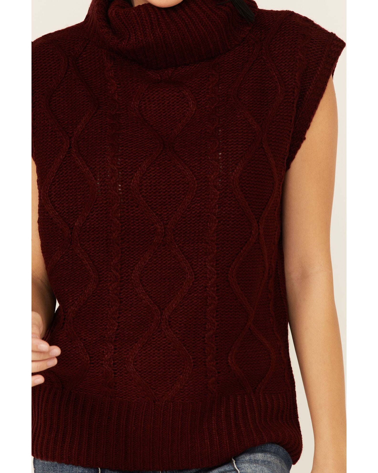 Lush Women's Sleeveless Turtleneck Sweater