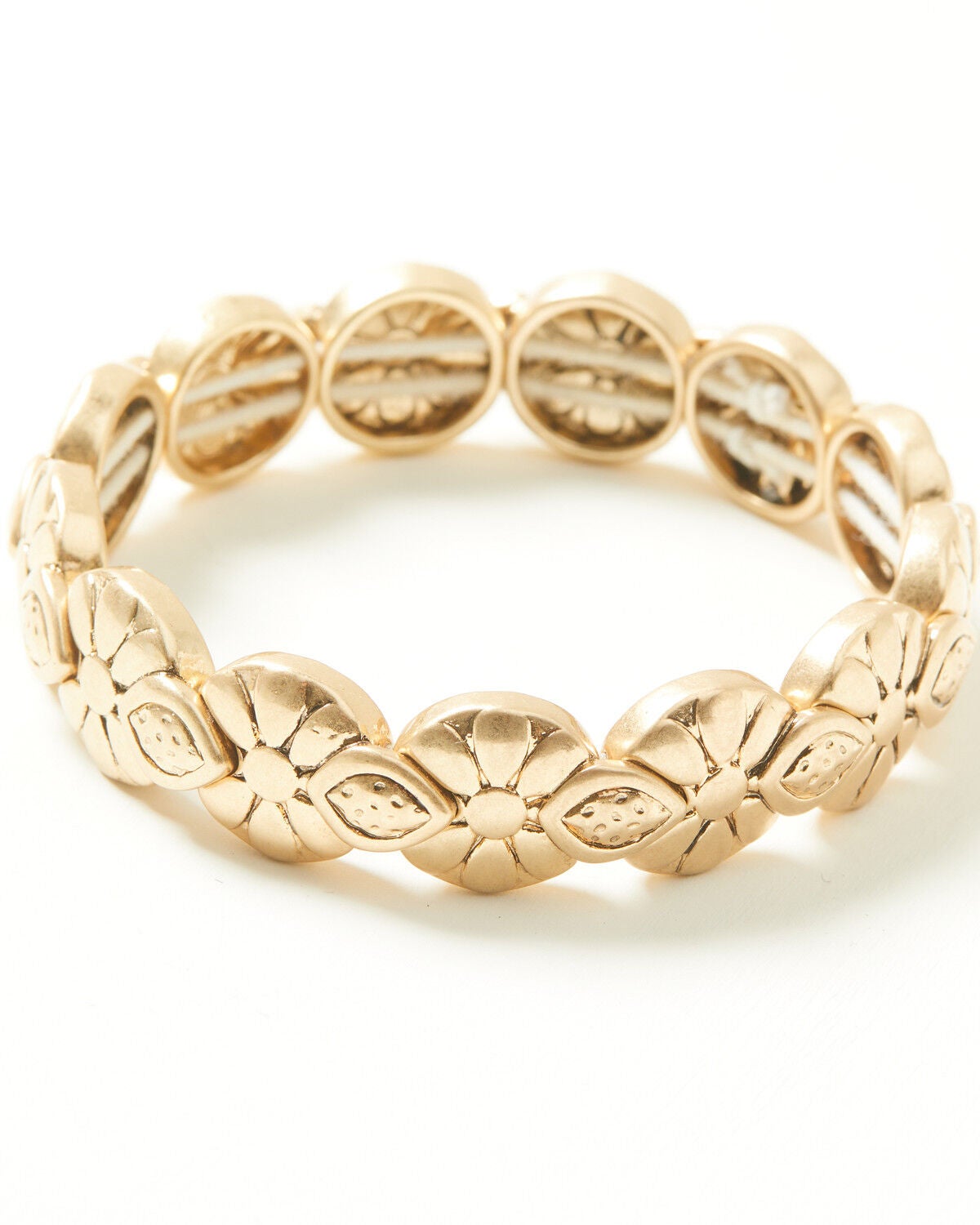 Lainey Wilson Women's Conch Stretch Bracelet, Gold, hi-res