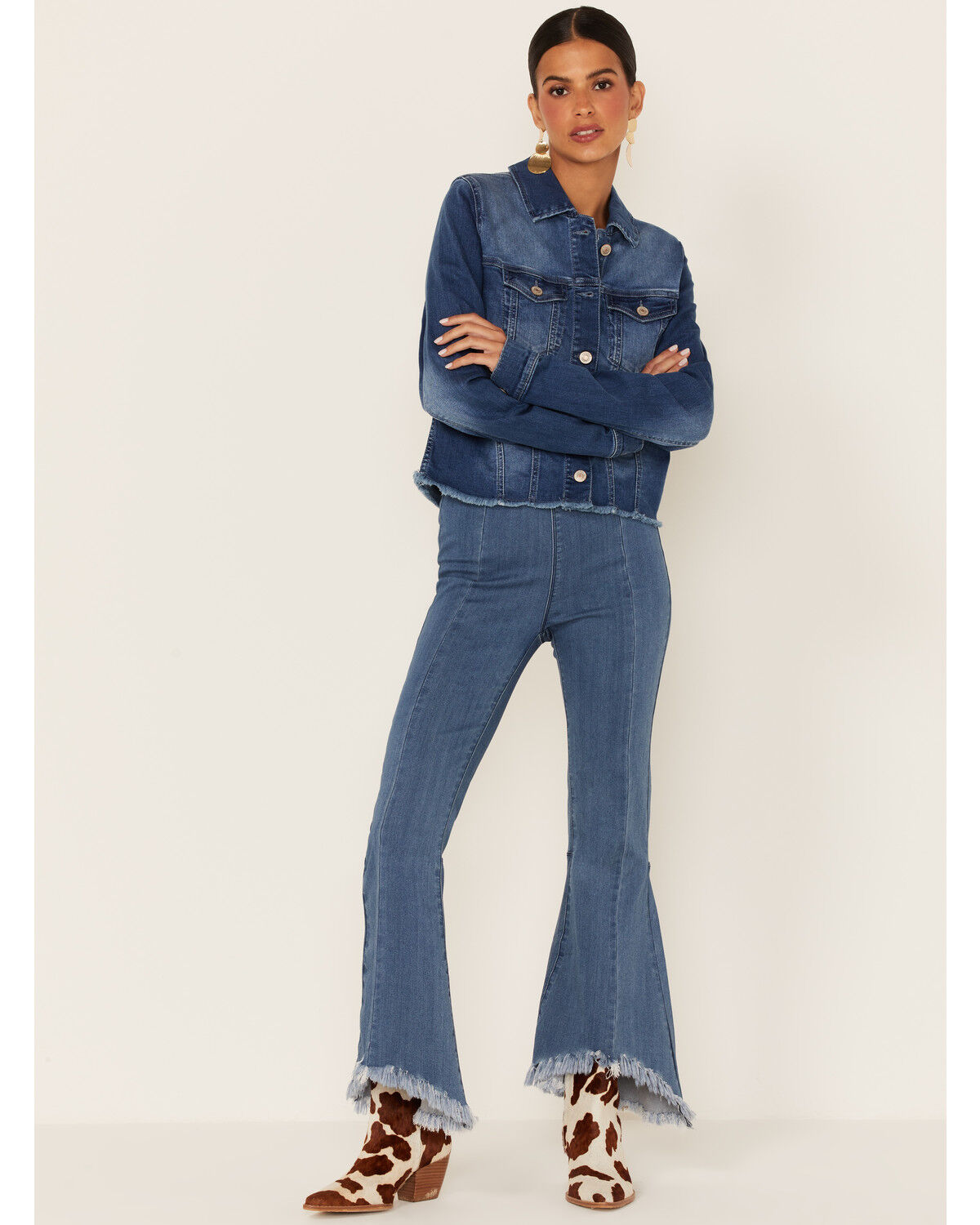 Image #2 - Shyanne Women's Cali Medium Wash Fray Hem Button Down Crop Denim Jacket, Medium Blue, hi-res