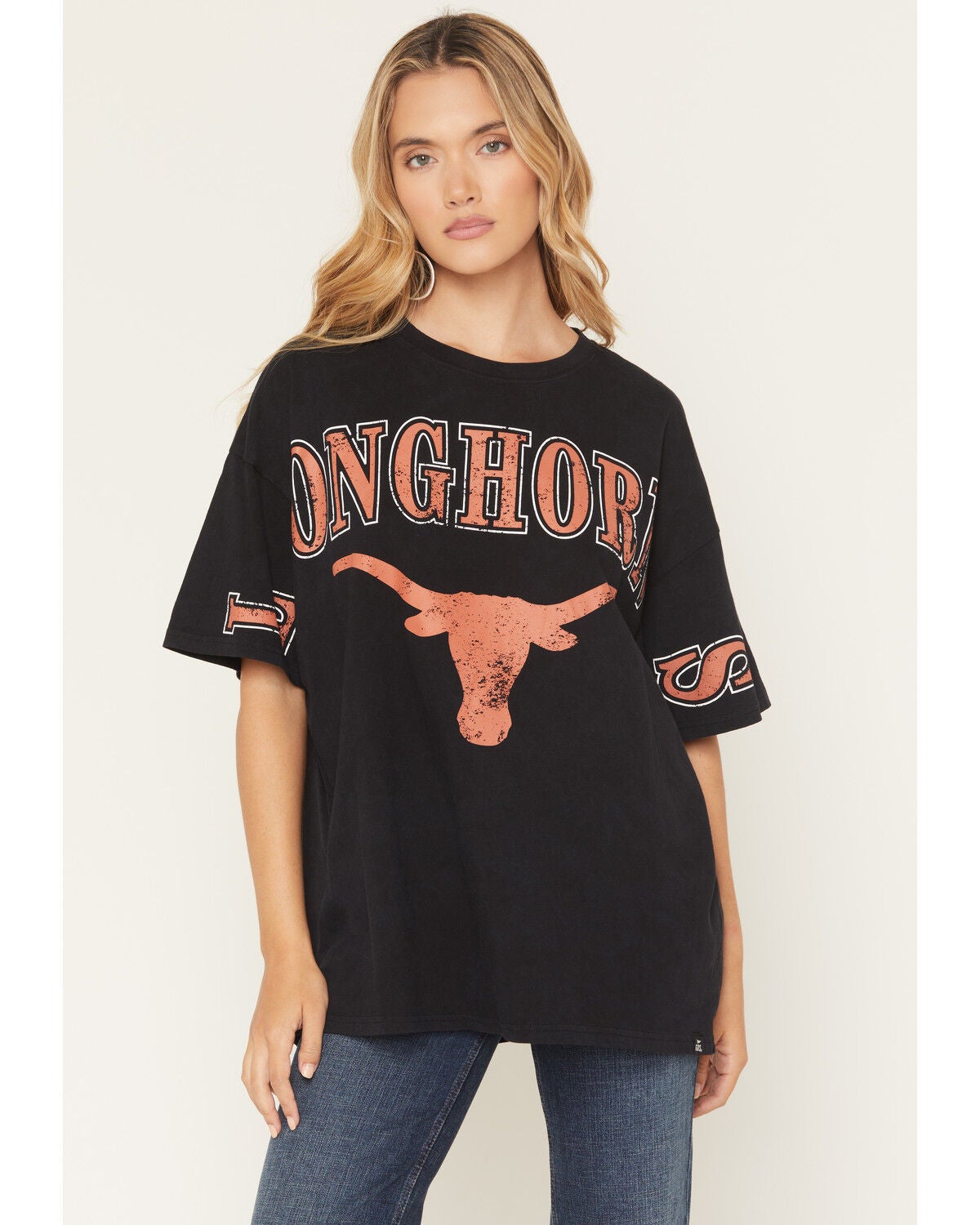 Gameday Women's Texas Longhorns Southern Split Short Sleeve Graphic Tee, Black, hi-res