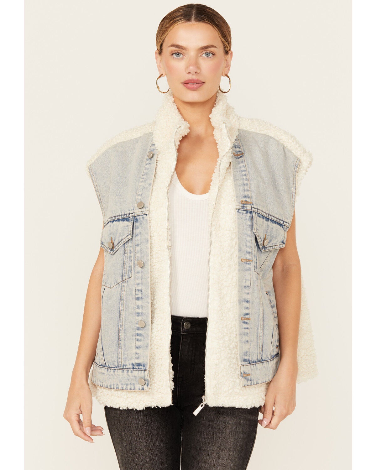 BLANKNYC Women's Snowbank Vest, Light Wash, hi-res