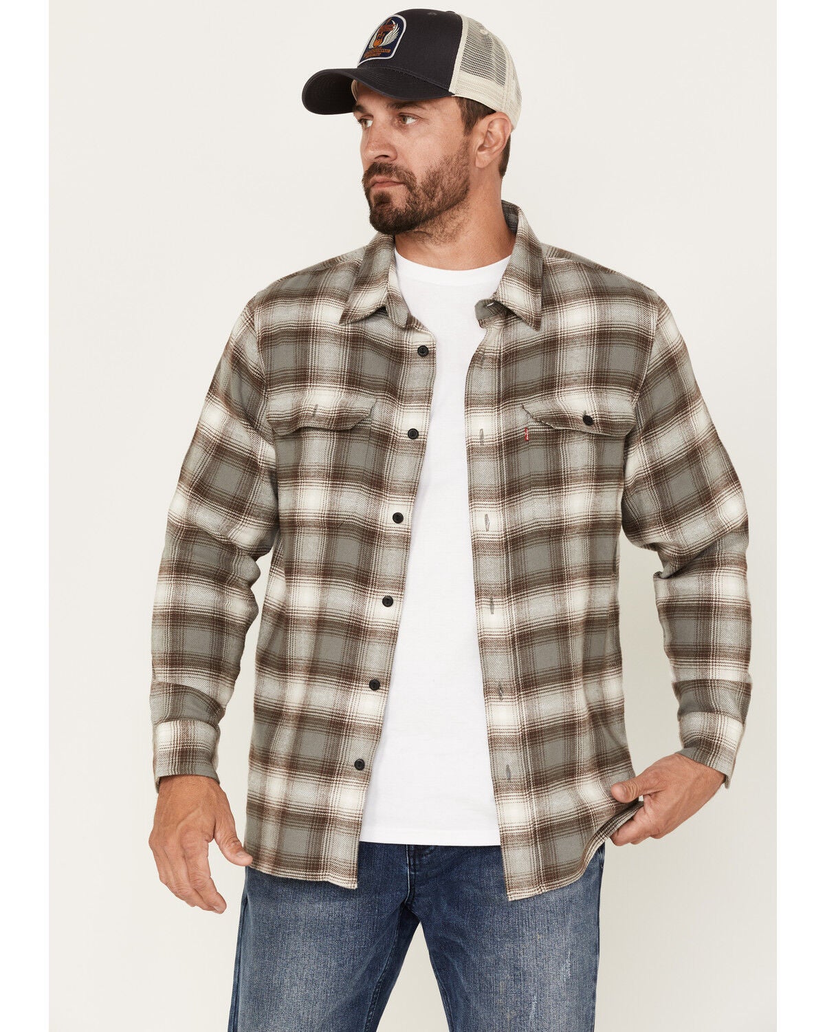 Levi's Men's Classic Worker Plaid Long Sleeve Button-Down Flannel Shirt, Grey, hi-res