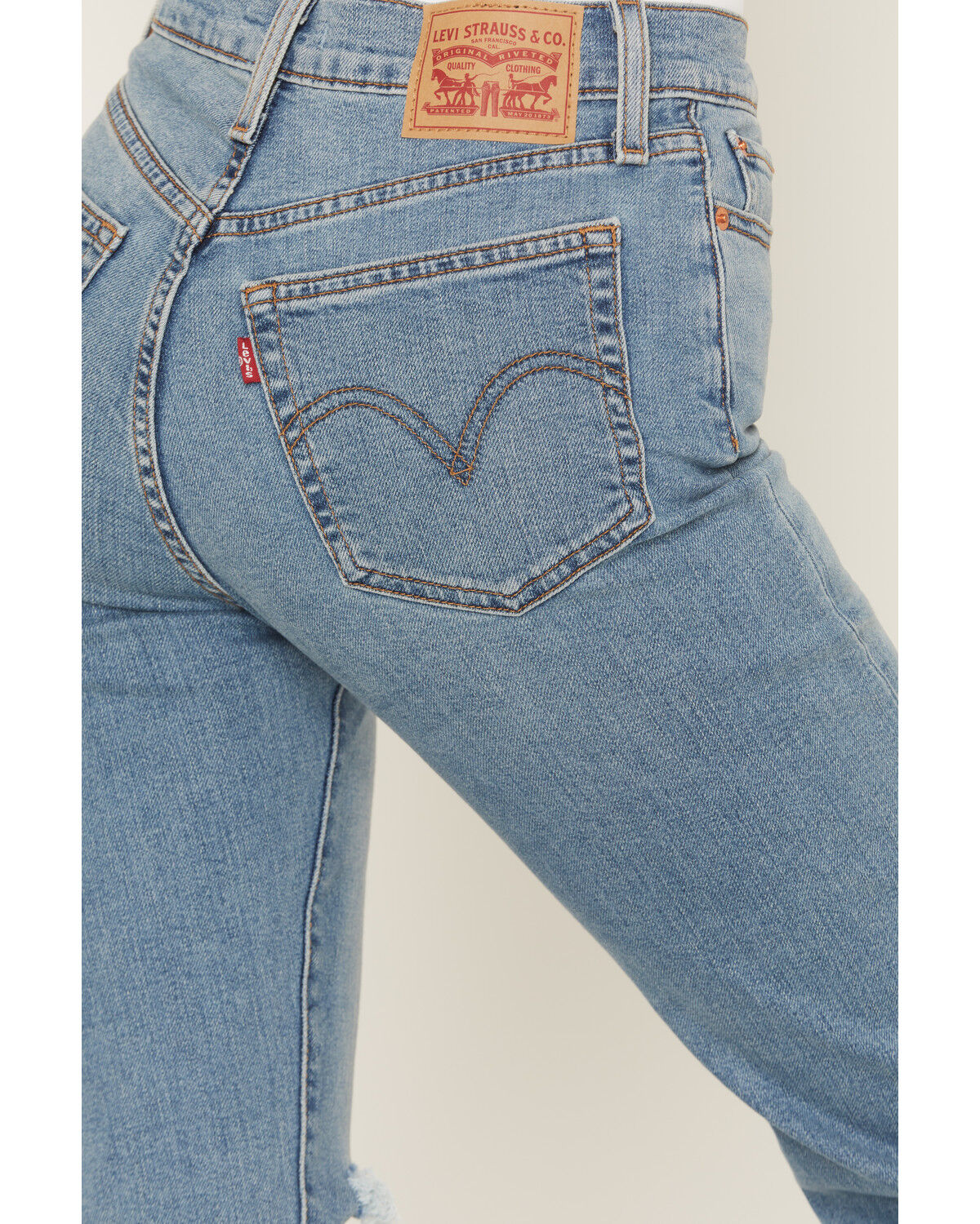 Image #4 - Levi's Women's Night Shift Light Wash High Rise Wedgie Straight Stretch Denim Jeans, Light Wash, hi-res