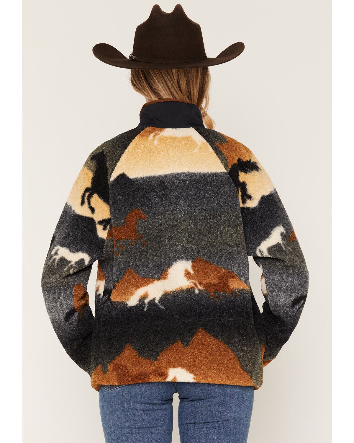 Image #4 - Wrangler Women's Hay Away Running Horse Print Snap Sherpa Jacket, Black, hi-res