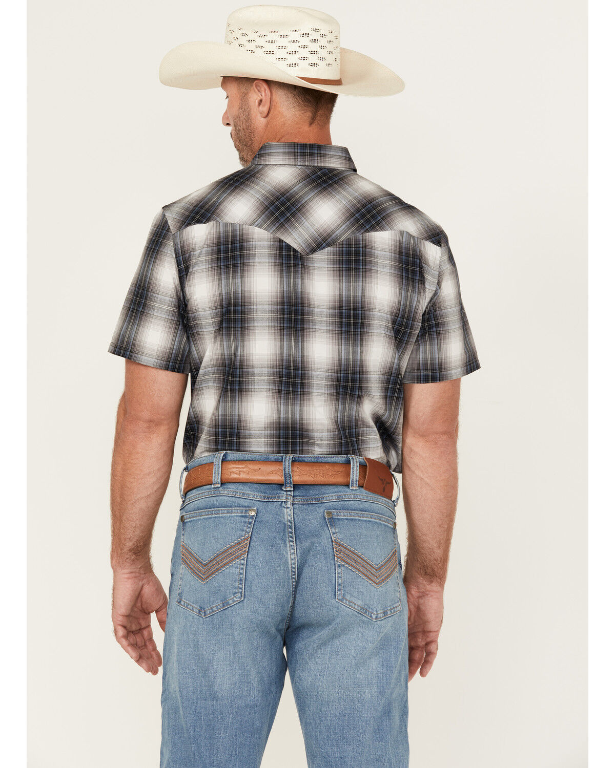 Image #4 - Pendleton Men's Boot Barn Exclusive Frontier Plaid Print Short Sleeve Pearl Snap Western Shirt, Charcoal, hi-res