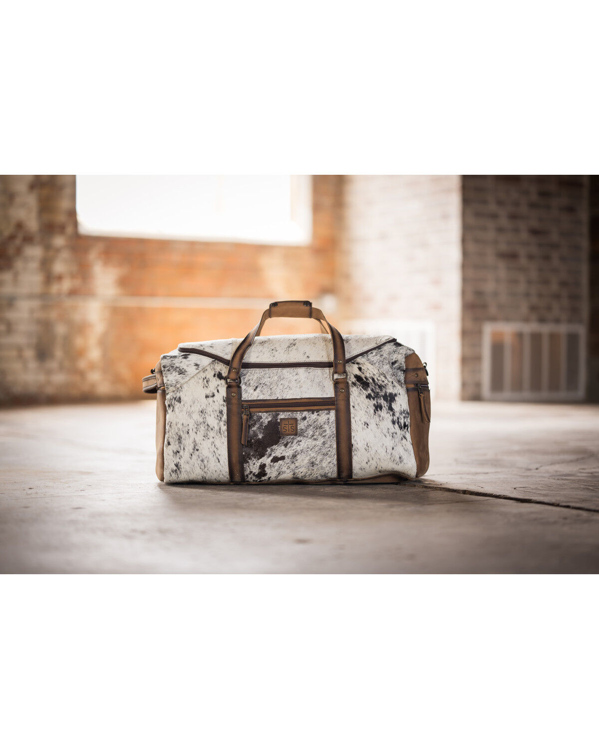 Image #7 - STS Ranchwear by Carroll Rustler Cowhide Duffle Bag, Brown, hi-res