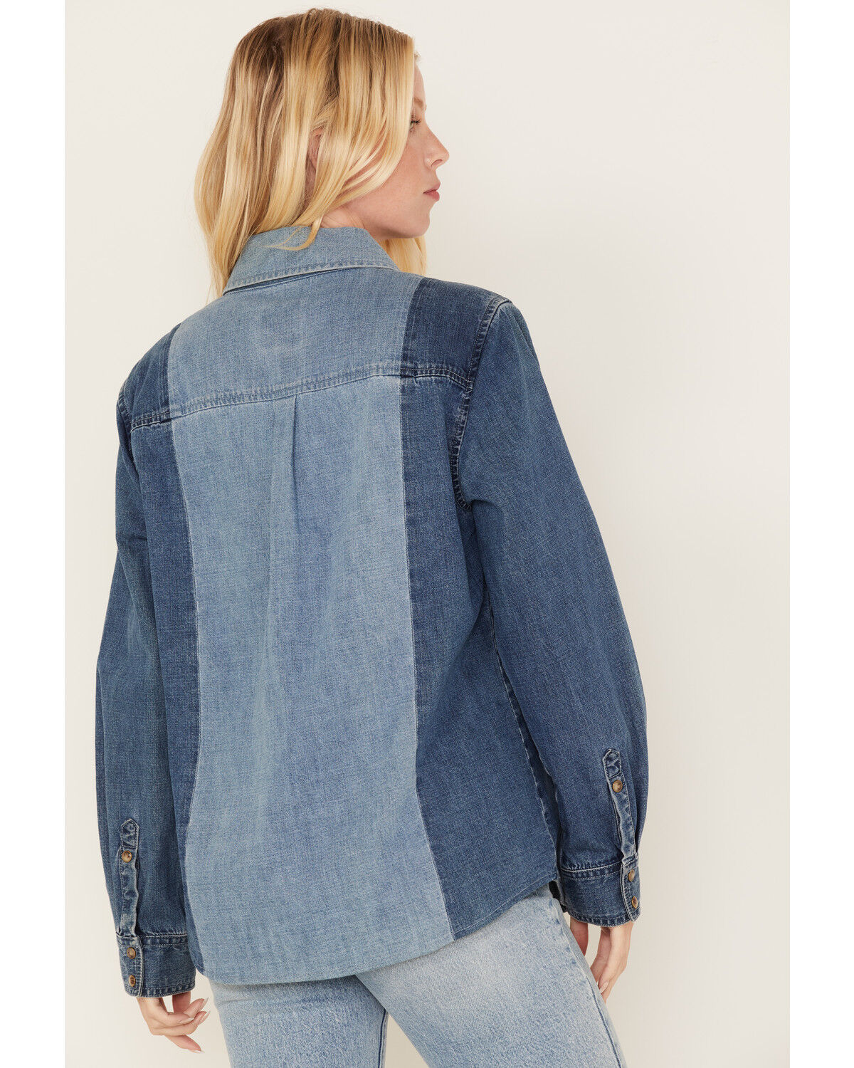 Image #4 - Cleo + Wolf Women's Montana Avenue Two Tone Long Sleeve Denim Snap Shirt, Medium Wash, hi-res