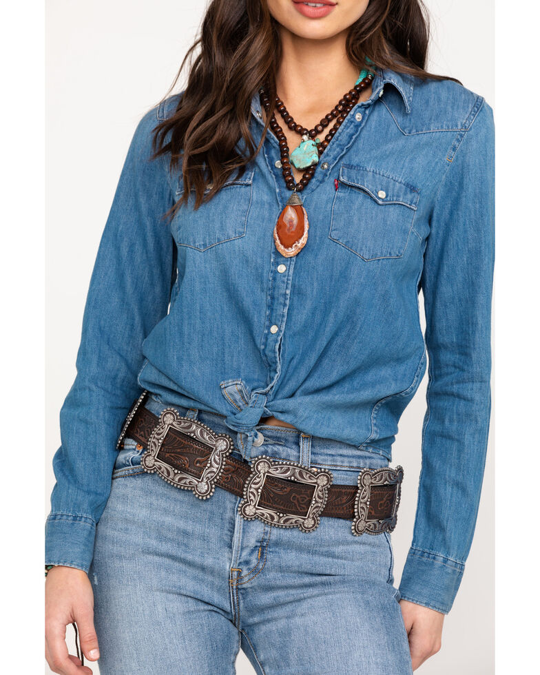 Levi's Women's Basic Medium Wash Denim Snap Long Sleeve Western Shirt ...