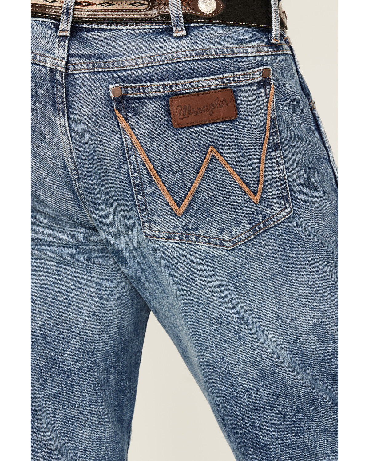 Image #4 - Wrangler Retro Men's Medium Wash Applewood Slim Straight Stretch Denim Jeans, Medium Wash, hi-res