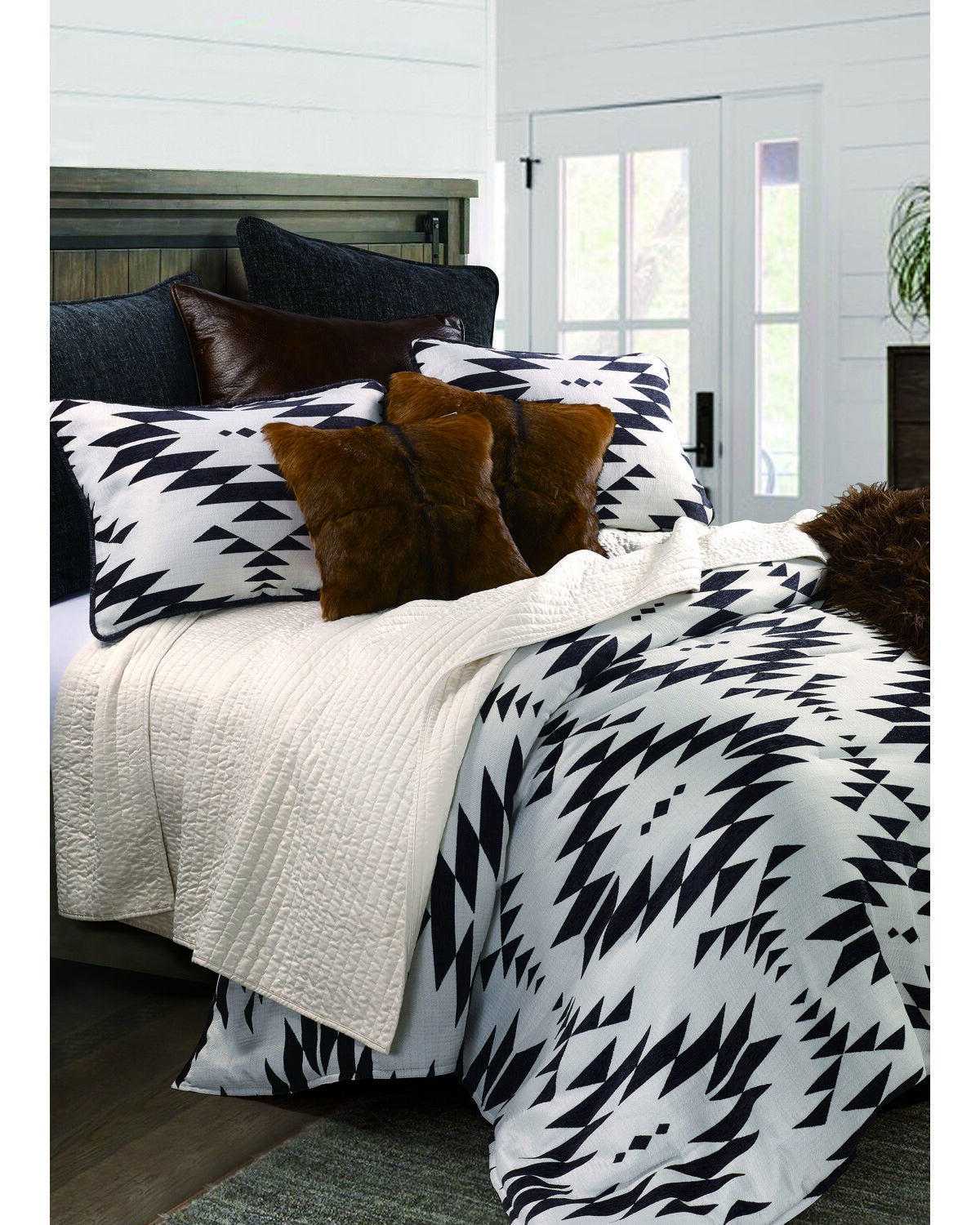 HiEnd Accents Amelia Queen Size Bedding Set - 3 Piece, Multi, hi-res