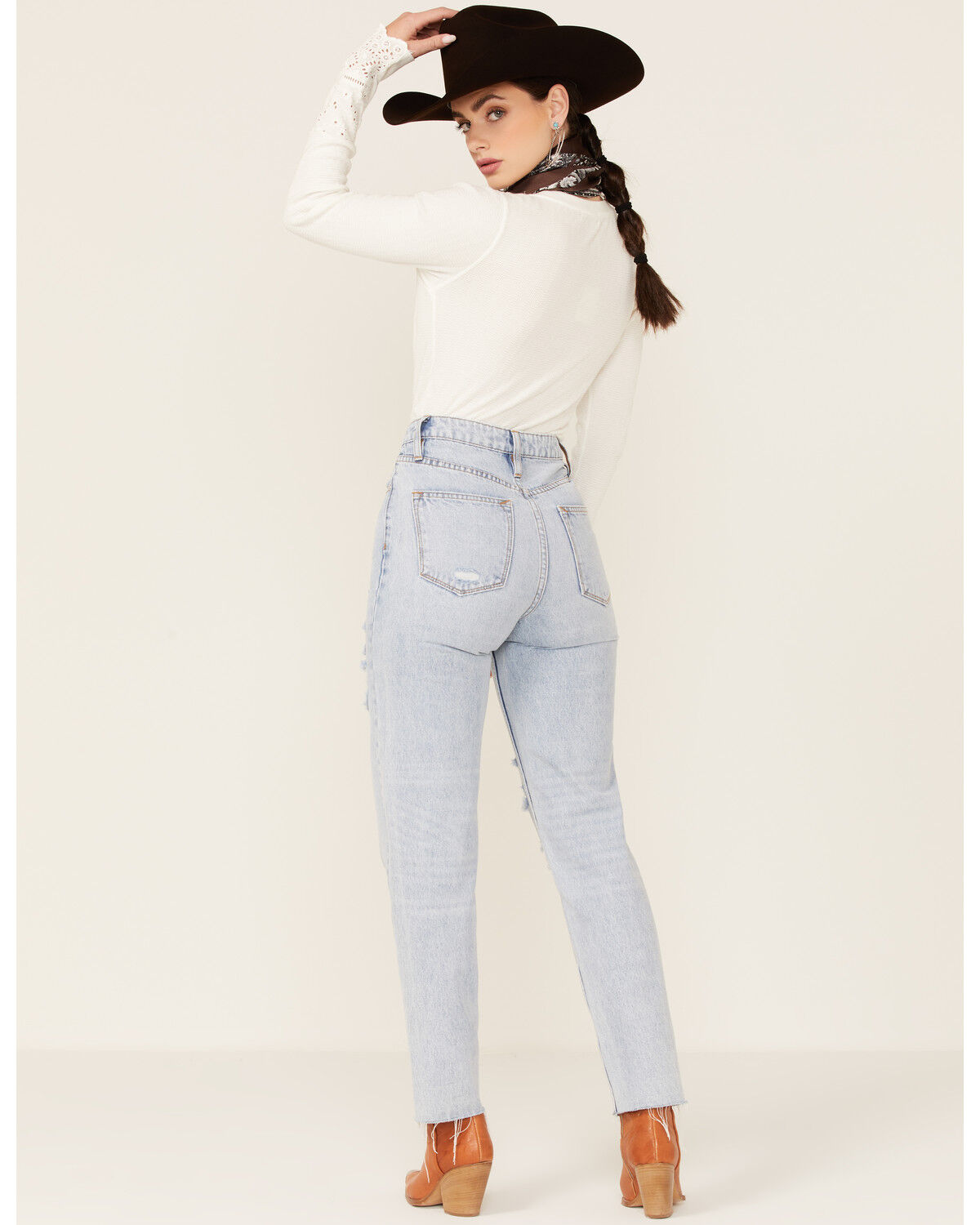 Image #4 - Vigoss Women's Distressed Tapered-Ankle Baggy High Rise Jeans, Blue, hi-res