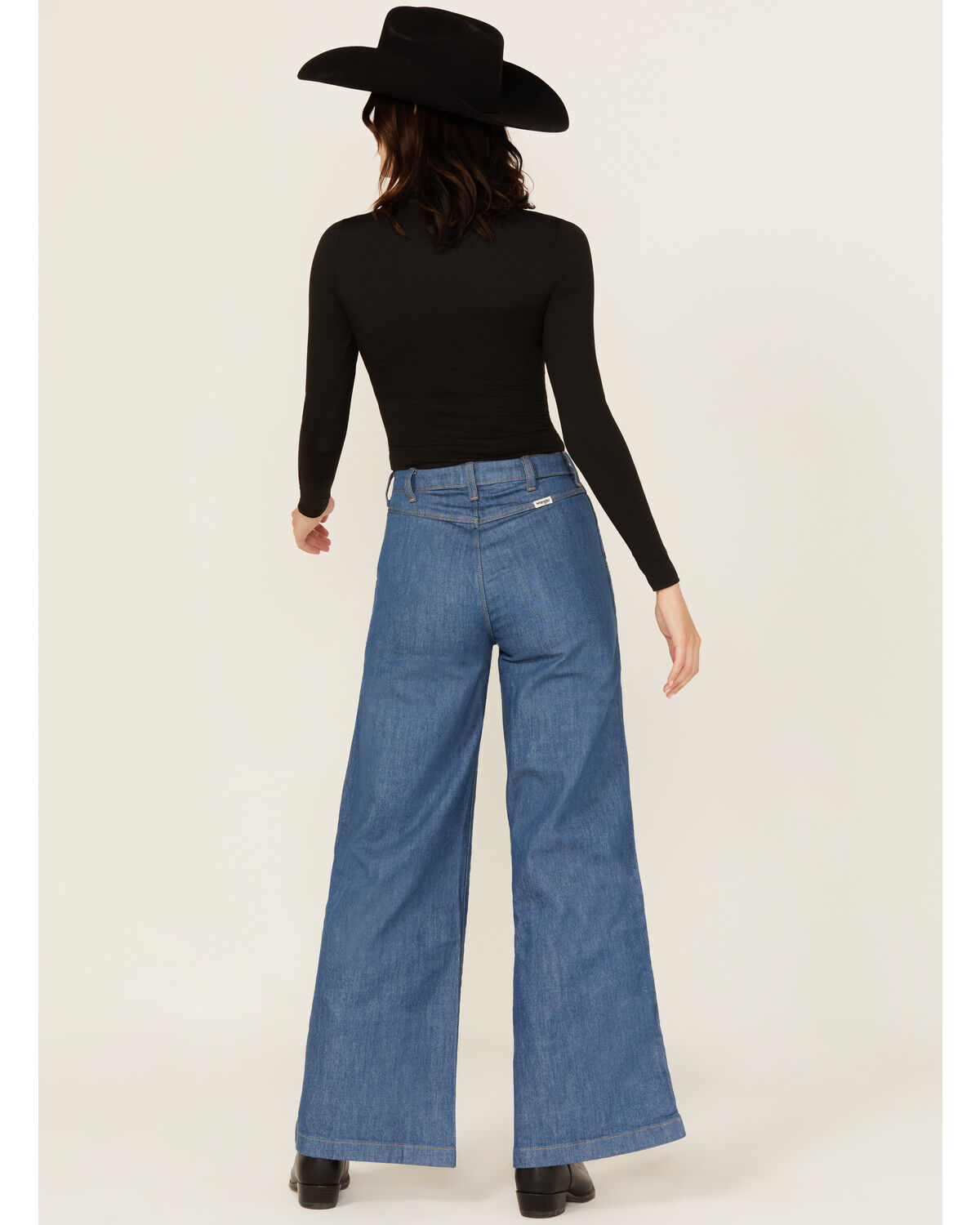 Image #3 - Wrangler Women's Medium Wash Original Rinse High Rise Trouser Stretch Denim Jeans, Medium Wash, hi-res